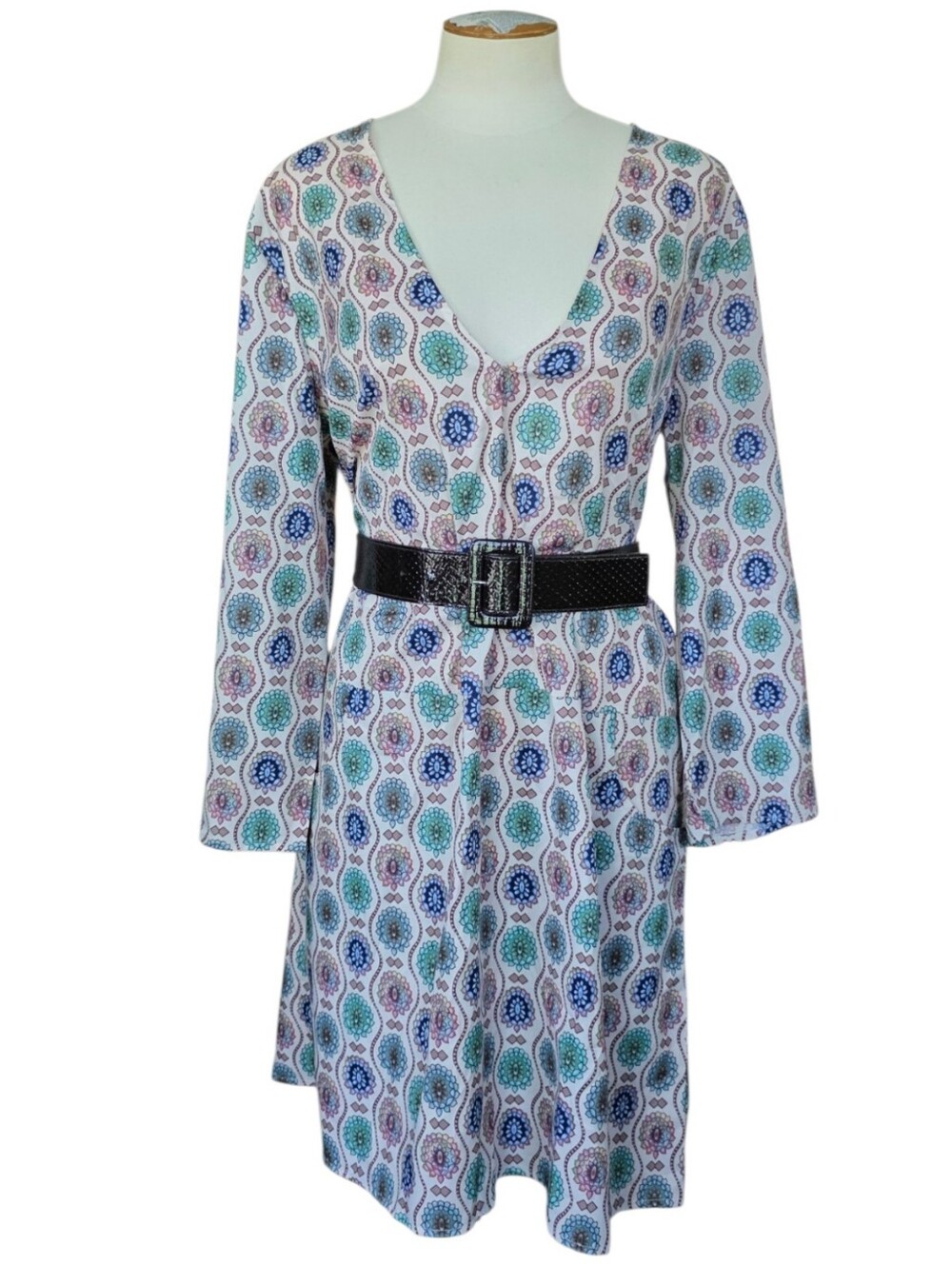NWT Boho Medallion Print Shift Dress Long Sleeve V-Neck Womens XL